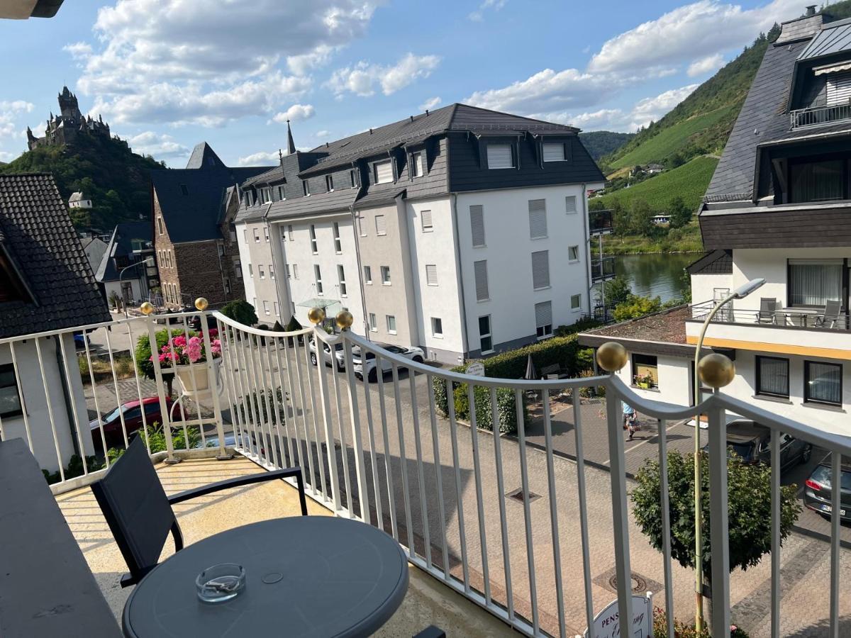 Haus Erholung Hotel Cochem Buitenkant foto