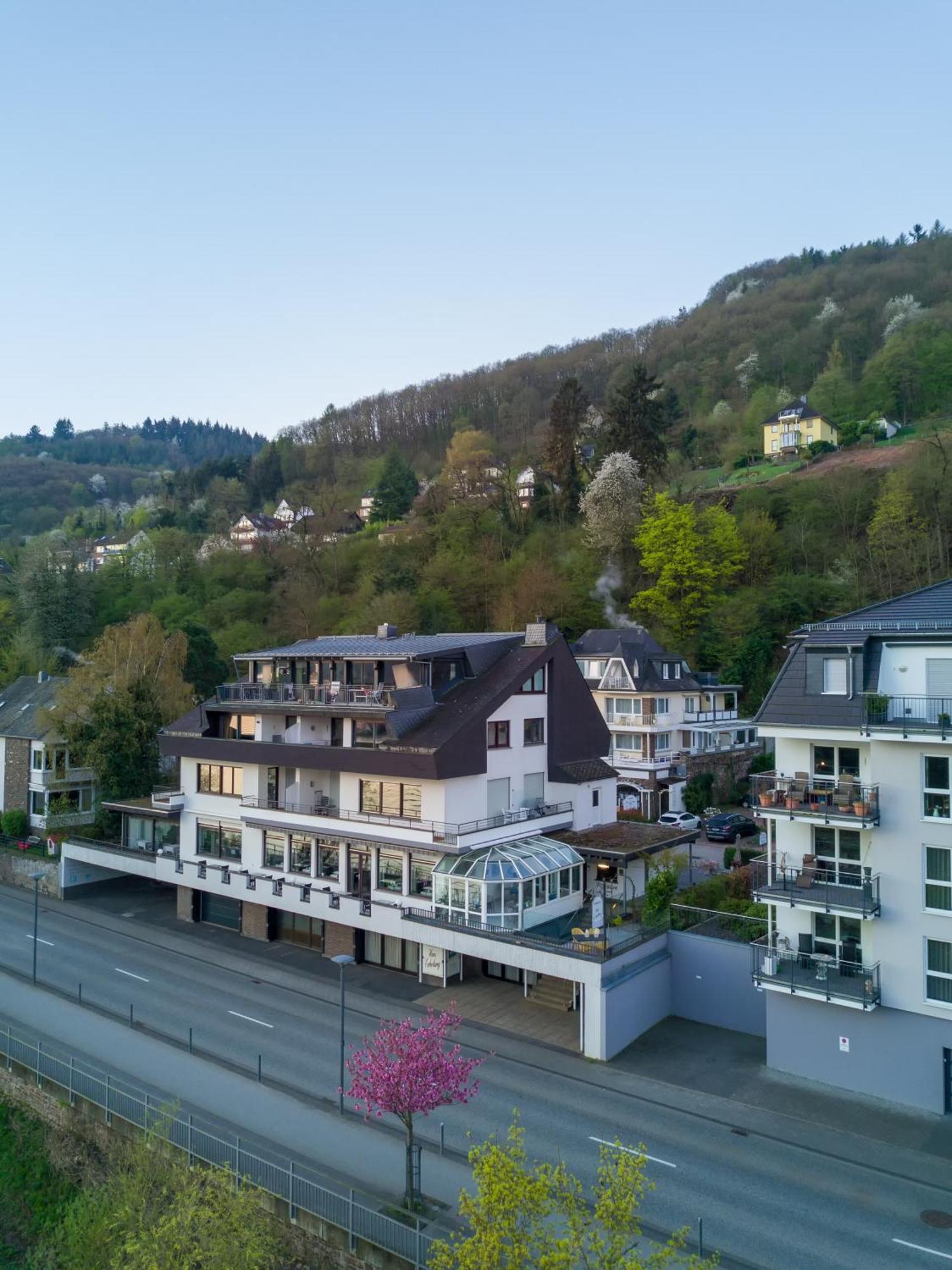 Haus Erholung Hotel Cochem Buitenkant foto